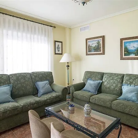 Spacious 3 Bedroom 2 Bathrooms Ulpiano Torrevieja