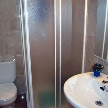 Spacious 3 Bedroom 2 Bathrooms Ulpiano *