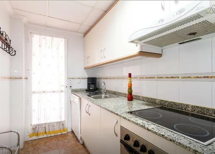 Rumoholidays Spacious 3 Bedrooms Playa Del Cura *